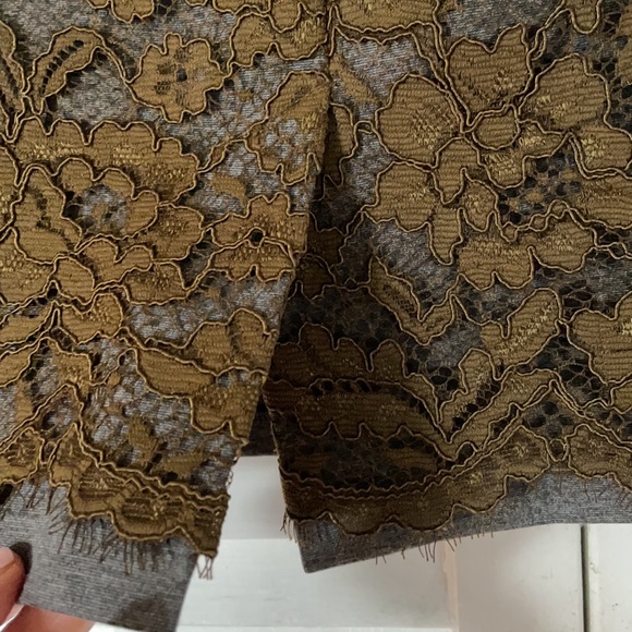 Pencil very sexy mesh skirt with lining from LOFT. - Picture 5 of 9